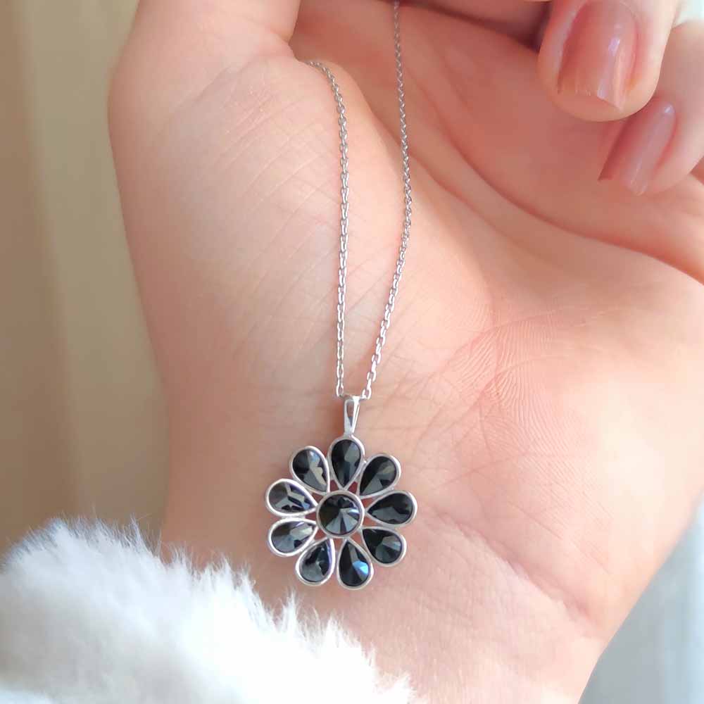 925 Sterling Silver Rose Shape Necklace