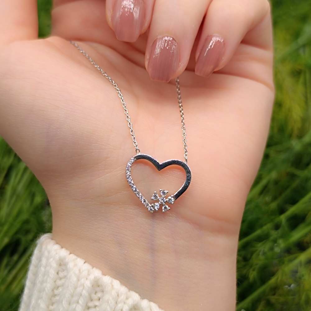 925 Sterling Silver Heart & Snow Necklace - White Zircon