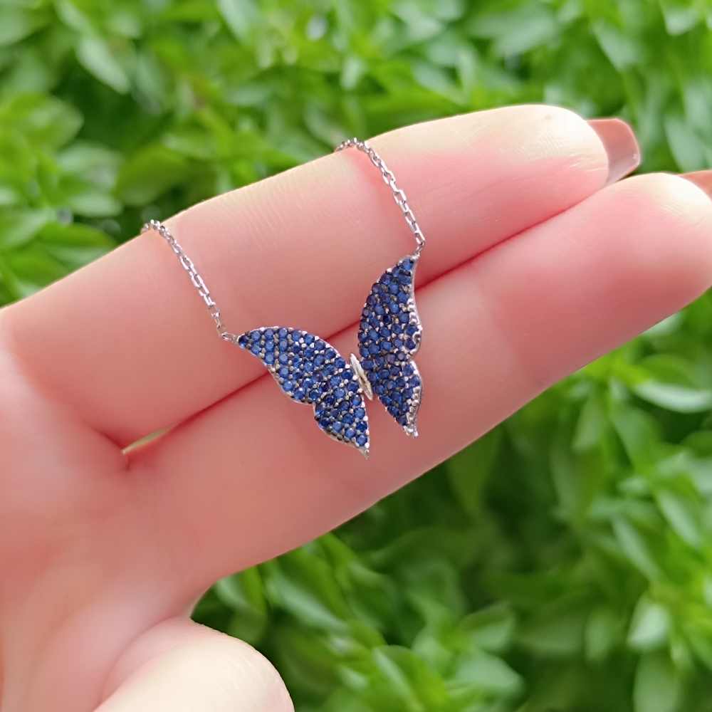 925 Sterling Silver Romantic Dancing Butterfly Necklace