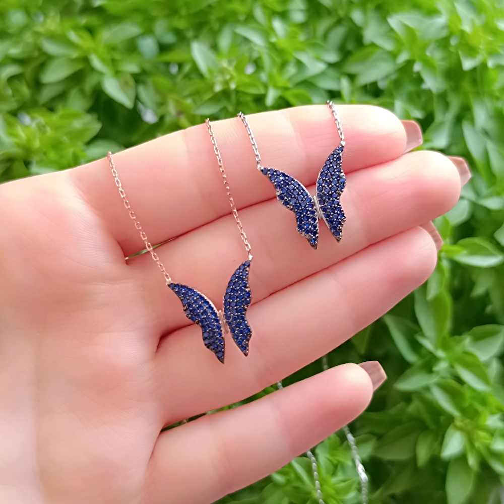 925 Sterling Silver Romantic Dancing Butterfly Necklace